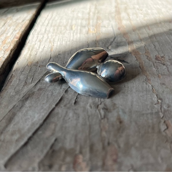 Vintage Bowling Pin, Silver - Picture 5 of 6